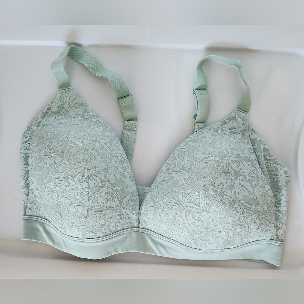 Auden lightly lined wire free bra